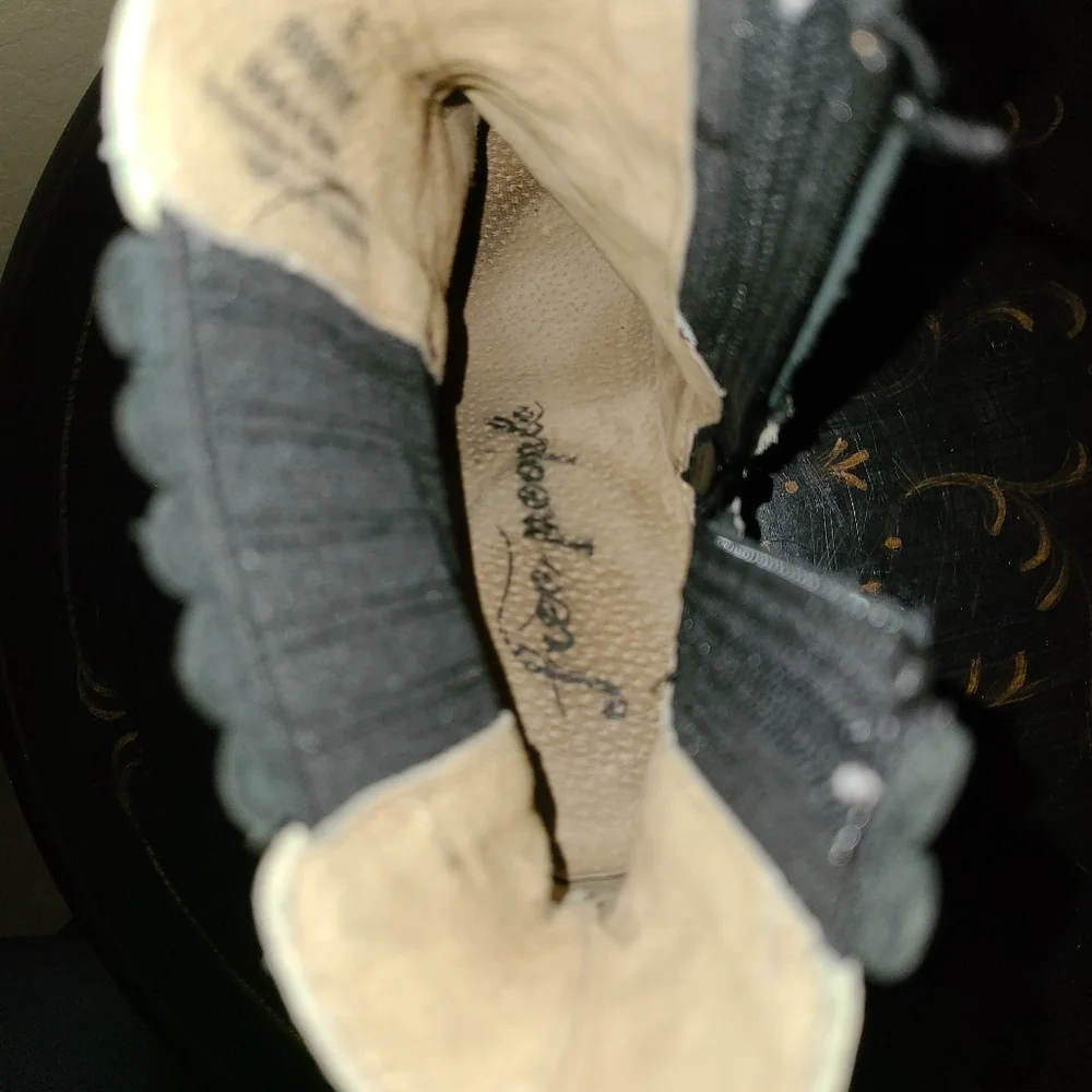 Free People James Chelsea Boots - Picture 5 of 5